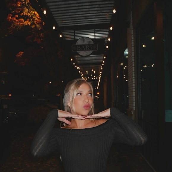 Meet your Posher, Jordan - Picture 1 of 3